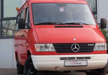 Mercedes-Benz Sprinter 75.503 km 13.900 &euro; Neuss 41469