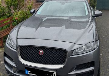Jaguar F-Pace 141.000 km 14.700 &euro; Willich 47877