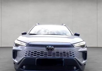 Toyota Corolla Cross 3.200 km 37.500 &euro; Leverkusen 51371