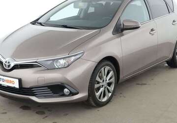 Toyota Auris 101.079 km 11.500 &euro; Köln 50739