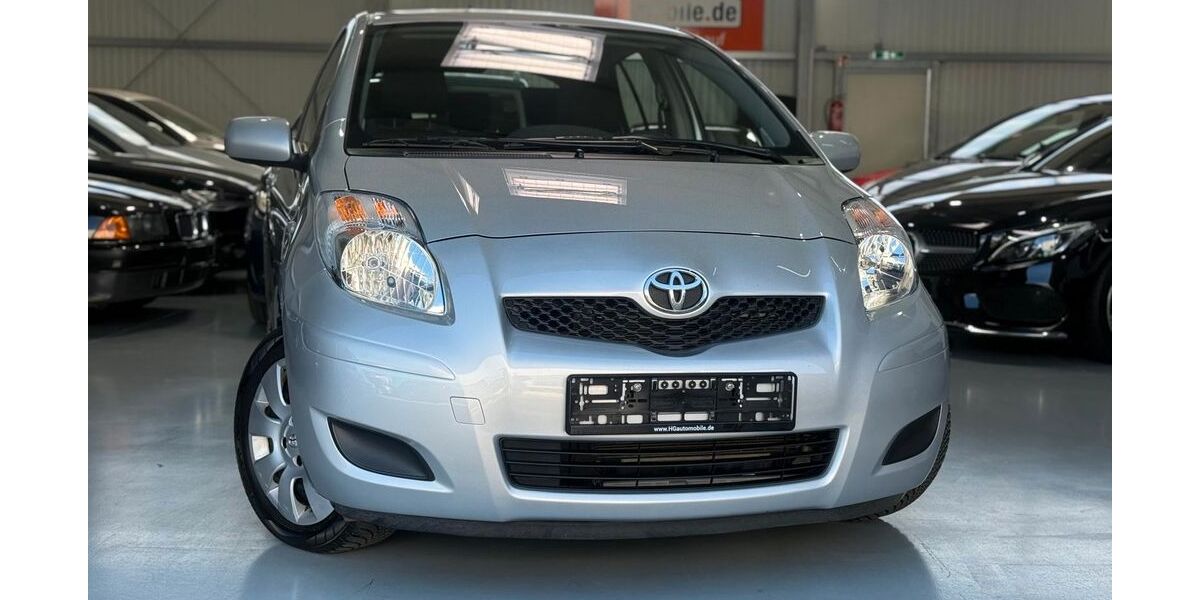 Toyota Yaris 23.150 km 5.700 &euro; Rommerskirchen 41569
