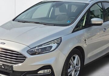 Ford S-Max 106.200 km 15.999 &euro; Willich 47877