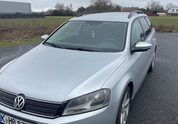 VW Passat 219.000 km 5.500 &euro; Köln 50678
