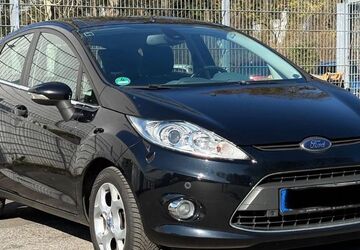 Ford Fiesta 146.400 km 5.980 &euro; Köln 50969