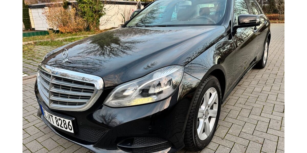 Mercedes-Benz E 300 177.000 km 13.499 &euro; Kaarst 41564