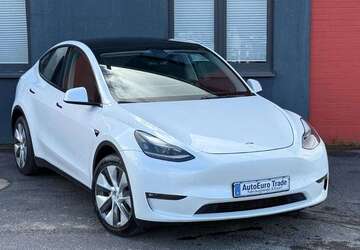 Tesla Model Y 76.617 km 33.600 &euro; Neuss 41472