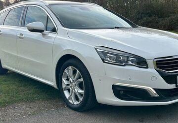 Peugeot 508 129.000 km 10.950 &euro; Köln 50969