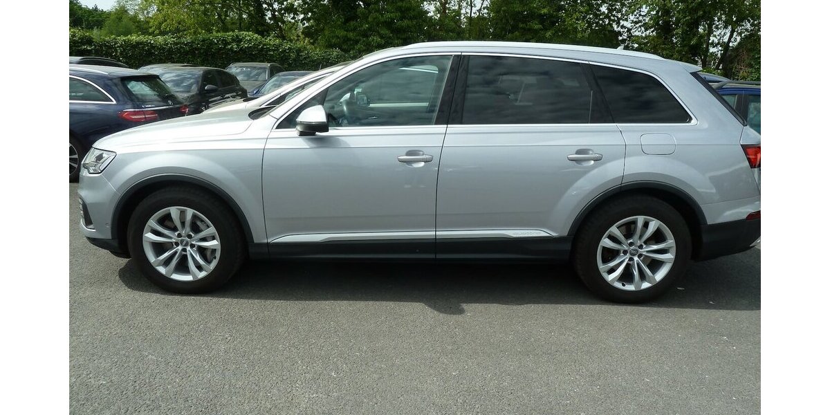 Audi Q7 55e TFSI Quattro Leder Matrix Panorama Air 170.000 km 34.900 &euro; Ratingen 40885