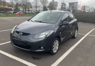 Mazda 2 256.375 km 2.600 &euro; Remscheid 42859