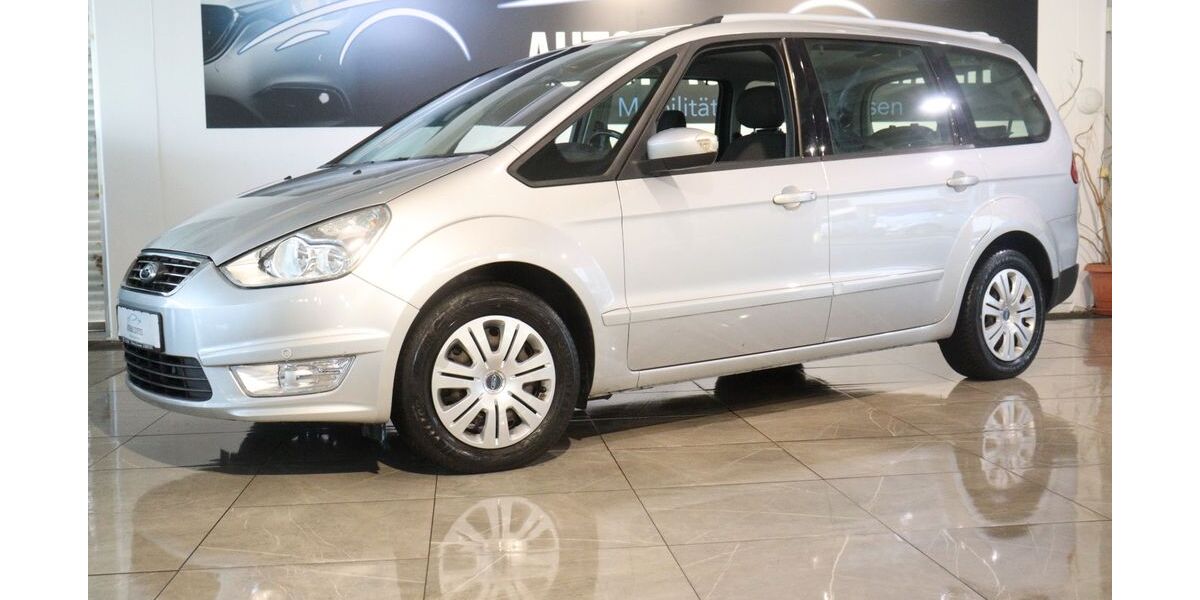 Ford Galaxy 107.219 km 8.950 &euro; Ratingen 40880