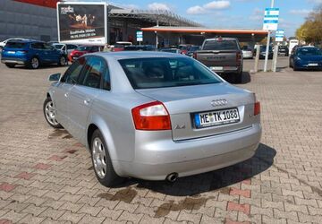 Audi A4 205.000 km 2.100 &euro; Hilden 40721