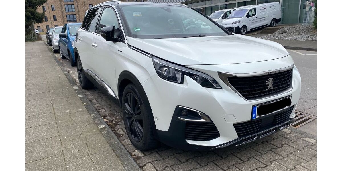 Peugeot 5008 277.000 km 8.800 &euro; Monheim am Rhein 40789