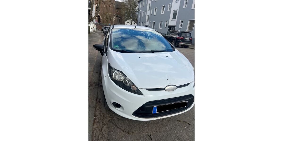 Ford Fiesta 284.708 km 950 &euro; Köln 50933