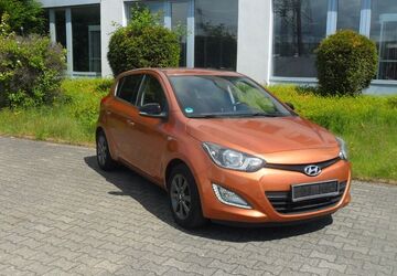 Hyundai i20 131.200 km 3.990 &euro; Pulheim-Brauweiler bei Köln 50259