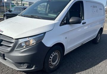 Mercedes-Benz Vito 220.000 km 5.300 &euro; Köln 50999