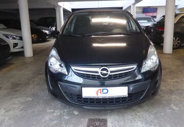 Opel Corsa 150.000 km 3.950 &euro; Düsseldorf 40223