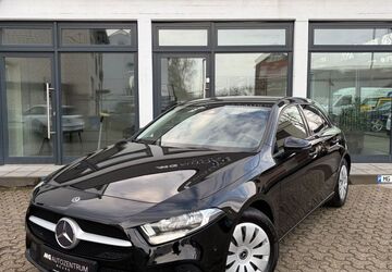 Mercedes-Benz A 180 128.642 km 16.290 &euro; Neuss 41469