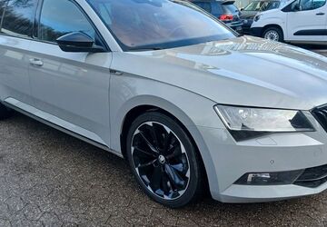 Skoda Superb 189.000 km 16.950 &euro; Ratingen 40882