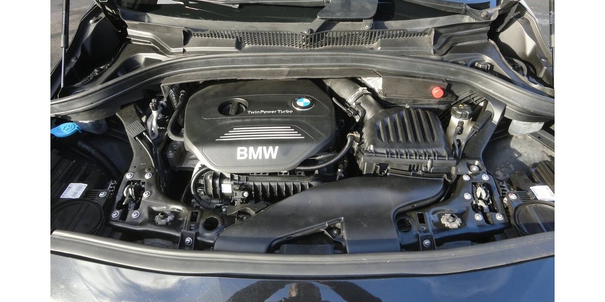 BMW 218 Active Tourer Autom Navi LED Klimatr.PDC SHZ 112.000 km 11.999 &euro; Neuss 41462