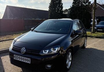 VW Golf 185.000 km 5.499 &euro; Ratingen 40878