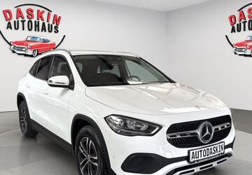 Mercedes-Benz GLA 180 94.000 km 29.900 &euro; Köln 50827