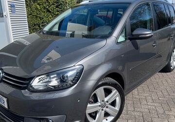 VW Touran 131.000 km 12.999 &euro; Bergisch-Gladbach 51469