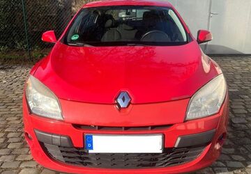 Renault Megane 120.000 km 2.600 &euro; Düsseldorf 40597