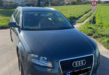 Audi A3 104.000 km 12.500 &euro; Stommeln 50259