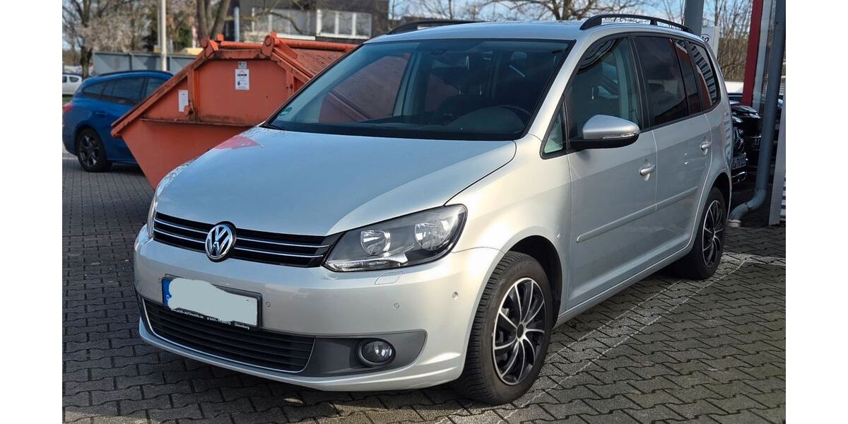VW Touran 205.203 km 6.799 &euro; Monheim 40789