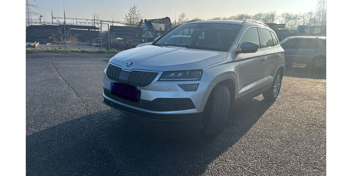 Skoda Karoq 87.042 km 18.600 &euro; Neuss 41464
