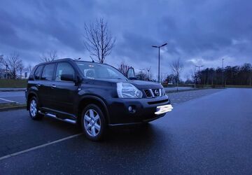 Nissan X-Trail 229.359 km 4.990 &euro; Düsseldorf 40235