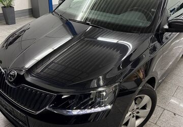 Skoda Fabia 133.887 km 10.890 &euro; Köln 50829