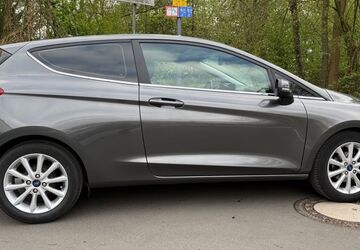 Ford Fiesta 63.000 km 12.500 &euro; Leverkusen 51373