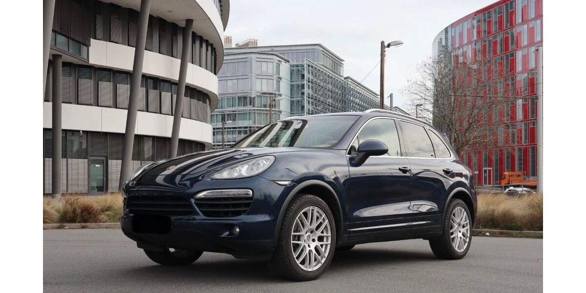 Porsche Cayenne 149.000 km 22.899 &euro; Düsseldorf 40221