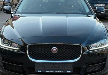 Jaguar XE 162.700 km 9.890 &euro; Neuss 41469