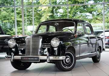 Mercedes-Benz 180 158.000 km 24.400 &euro; Remscheid/NRW 42855