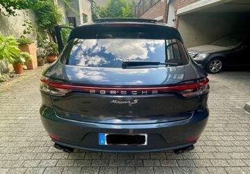 Porsche Macan 113.000 km 44.950 &euro; Solingen 42653