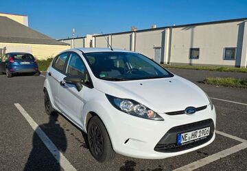 Ford Fiesta 151.000 km 3.050 &euro; Dormagen 41540