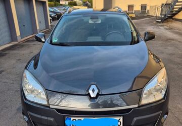 Renault Megane 333.000 km 2.350 &euro; Solingen 42655