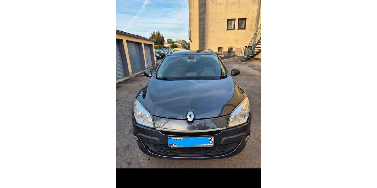 Renault Megane 333.000 km 2.350 &euro; Solingen 42655
