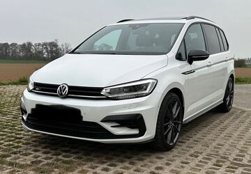 VW Touran 138.000 km 24.700 &euro; Jüchen 41363