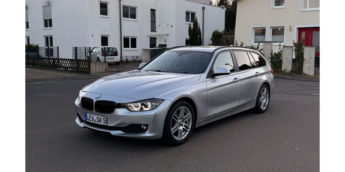 BMW 320 267.000 km 4.899 &euro; Bergisch Gladbach 51427