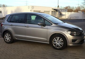 VW Golf Sportsvan 195.032 km 9.400 &euro; Haan 42781