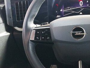 Opel Astra Ultimate Matrix Pano SHZ LHZ ACC Memory 36.274 km 22.470 &euro; HAAN 42781