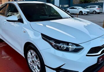 Kia ceed / Ceed 20.953 km 19.490 &euro; Düsseldorf 40589