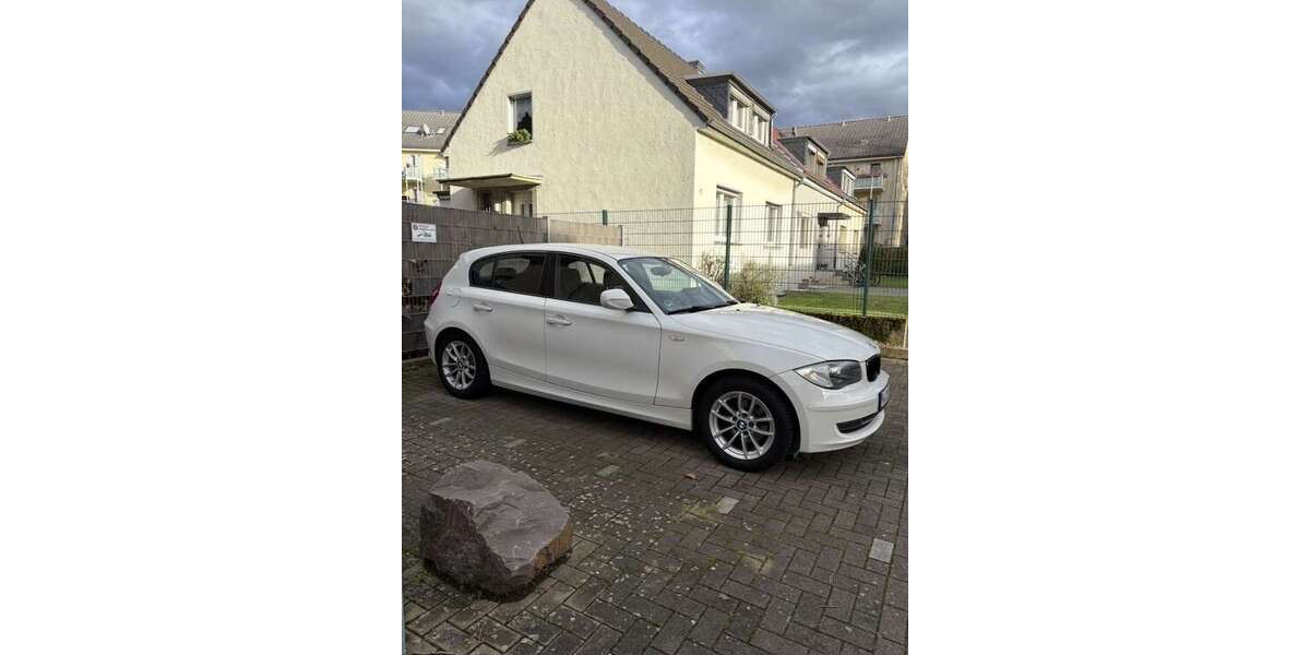 BMW 116 157.620 km 4.900 &euro; Köln 51103