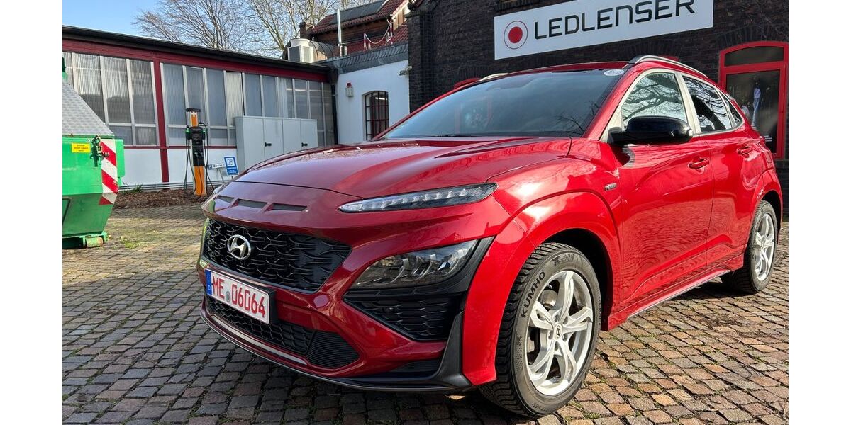 Hyundai KONA 37.779 km 16.299 &euro; Langenfeld 40764