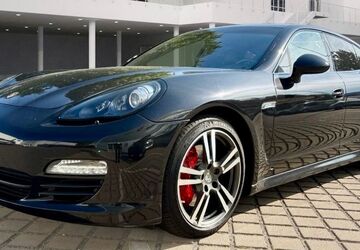 Porsche Panamera 266.000 km 21.900 &euro; Köln 51109