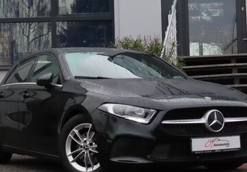 Mercedes-Benz A 180 168.614 km 16.900 &euro; Neuss 41469