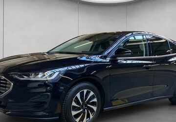 Ford Focus 1.500 km 24.490 &euro; Düsseldorf 40233